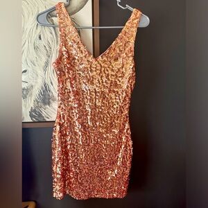Peach sequin cocktail dress. Size women’s small. Worn one for 3 hours.